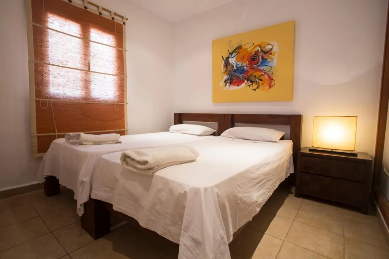 Villa Tom Is Near To Playa Den Bossa Sant Jordi de ses Salines Spanien
