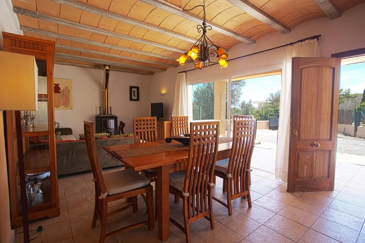 Villa Tom Is Near To Playa Den Bossa Sant Jordi de ses Salines 0*,